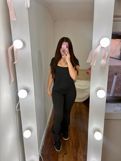 Conjunto Enterito Manga corta Flare Premium